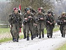 Kräfteraubend: Die Soldaten marschieren 65 Kilometer in zwei Tagen.