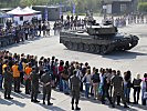 Der Kampfpanzer "Leopard" 2A4 beeindruckte die Besucher.