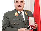 Brigadier Stefan Thaller erhielt das Große Silberne Ehrenzeichen für Verdienste um die Republik Österreich.