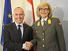 Verteidigungsminister Gerald Klug ernennt Frau Brigadier Dr. Andrea Leitgeb zur Kommandantin der Sanitätsschule.