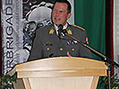 Oberst Ulfried Khom präsentierte den Besuchern den Jahresrückblick und die "Soldaten des Jahres".