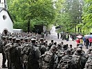 250 Soldaten und 100 Zivilisten am "Höttinger Bild".