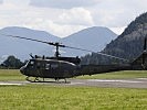 Der Bell UH-1D ist ein leichter Such- und Rettungshubschrauber der Bundeswehr.