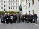Diplomaten, Wissenschafter und militärische Praktiker an der Landesverteidigungsakademie in Wien.