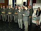 Die Bataillonskommandanten stellten den Festgästen ihre "Soldaten des Jahres" vor.