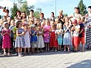 Die Kinder aus vier Kindergärten der Gemeinde sangen zwei Lieder zur Begrüßung.