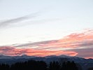 Über den Bergen im Murtal geht gerade die Sonne auf. In etwa 20 Minuten wird die Sonne auch im schweizerischen Davos aufgehen.