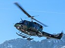 Zum Einsatz kamen auch zehn Hubschrauber, darunter dieser AB-212-Helikopter.
