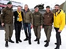 V.l.: Oberst Gerhard Schweiger, Gottfried Bichler, Minister Mario Kunasek, Brigadier Heinz Zöllner, Oberstleutnant Markus Mesicek, Michael Brunner.