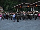 ...spielte die Militärmusik zum Ende der Feier den "Großen Österreichischen Zapfenstreich".