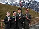 Korporal Chiara Hölzl, Zugsführer Jacqueline Seifriedsberger, Zugsführer Mario Seidl, und Gefreiter Daniel Huber präsentierten stolz ihre gewonnenen Medaillen.