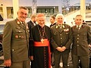 Ehrengäste, v.l.: Oberst Tilg, Alt-Erzbischof Kothgasser, Generalmajor Bauer, Militäroberkurat Schiestl.
