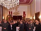 Zahlreiche Besucherinnen und Besucher waren der Einladung des Militärkommandanten von Wien gefolg, um am Jahresausklang des Militärkommandos Wien teilzunehmen.