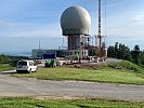 Auf der Radarstellung Kolomansberg herrscht reger Baustellenbetrieb.