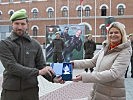Klaudia Tanner mit Olympia-Bronze-Gewinner Zugsführer Thomas Zajac...