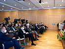 Hochrangige Führungskräfte waren bei der Veranstaltung "Risikolandschaft Österreich 2022" anwesend.