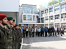 Auch die zivilen Mitarbeiterinnen und Mitarbeiter des "Contact Tracing" vom Land Salzburg nahmen an dem Festakt teil.