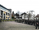 Rund 60 Soldatinnen und Soldaten marschierten ins Landhaus in Bregenz und nahmen am FrageRaum Politik teil.