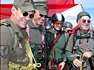 V.r.: Bundespräsident Fischer, Oberstleutnant Belec sowie die Brigadiere Schröckenfuchs und Konzett.