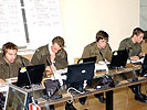 Soldaten unterstützen die Kriseninterventions-Call Center der Steiermärkischen Landesregierung.