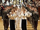 Die Offiziere des Bundesheeres laden zum traditionellen Ball in die Wiener Hofburg.