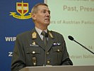 Akademiekommandant General Raimund Schittenhelm bekräftigt den Beitrag der Landesverteidigungsakademie durch Forschung und Lehre zum internationalen Krisenmanagement.