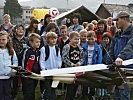 Der Aeroclub begeisterte mit ausgefallenen Modellfliegern die Jugendlichen.