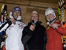 Strahlende Siegerinnen: Johanna Schnarf (Mitte), Ingrid Jacquemod (l.) und Alexandra Daum (r.)
