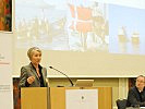 Die stellvertretende Staatssekretärin Laila Reenberg berichtete über das Wehrsystem in Dänemark.
