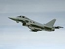 Während der Operation "Dädalus 09" sichern auch fünf Eurofighter den Luftraum über Westösterreich.