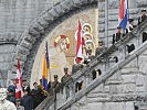 12.000 Soldaten aus 43 Nationen trafen im französischen Marienwallfahrtsort Lourdes zusammen.