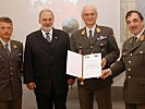 V.l.: Oberst Gerald Gnaser, August Hochwartner, Brigadier Hermann Loidolt, Brigadier Reinhard Mang.