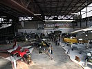 Im Hangar 8 sahen die Besucher Geräte aus der Geschichte der österreichischen Militärluftfahrt.