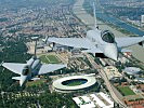 Am Montag flogen zwei Eurofighter zur Erkundung über Wien. Das Bundesheer bittet um Verständnis.