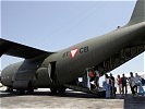 Eine C-130 "Hercules" des Heeres brachte die Passagiere zurück nach Wien.