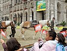 Erstmalig präsentierte das Tragtierzentrum seine Pferde am Rathausplatz.