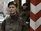 Leutnant Irina Potuschak versah ihren Dienst als erster weiblicher Offizier vom Tag im Kommandogebäude FM Radetzky.