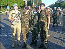 Eine Soldatin des Bundesheeres (l.) mit Kameradinnen aus Frankreich und Indonesien.