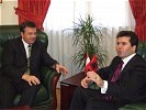 Minister Platter mit seinem albanischen Kollegen Fatmir Mediu...