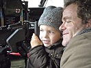 Vater und Sohn im Black Hawk Transporthubschrauber.