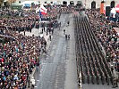 Hunderttausende Besucher lockte das Bundesheer auf den Heldenplatz. (Bild öffnet sich in einem neuen Fenster)