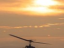 Ein Agusta Bell 212 Hubschrauber in der Morgendämmerung in Langenlebarn. (Bild öffnet sich in einem neuen Fenster)