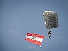 2018: Fallschirmspringer des Jagdkommandos. (Bild öffnet sich in einem neuen Fenster)
