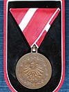Bronzene Medaille für Verdienste um die Republik Österreich. (Bild öffnet sich in einem neuen Fenster)