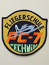 Fliegerschule, PC7 Technik. (Bild öffnet sich in einem neuen Fenster)