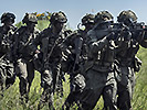 2.6.: Infanteriesoldaten trainieren. (Bild öffnet sich in einem neuen Fenster)