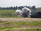 6.5.: Eine Panzerhaubitze M-109 A5Ö feuert eine Granate ab. (Bild öffnet sich in einem neuen Fenster)