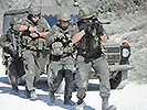 5.10.: Österreichische EUFOR-Soldaten üben bei der "Quick Response". (Bild öffnet sich in einem neuen Fenster)