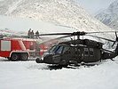 10.1.: Ein "Black Hawk" Helikopter wird enteist. (Bild öffnet sich in einem neuen Fenster)
