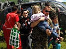 19.5.: Hubschrauber des Bundesheeres evakuieren in Bosnien Hochwasseropfer. (Bild öffnet sich in einem neuen Fenster)